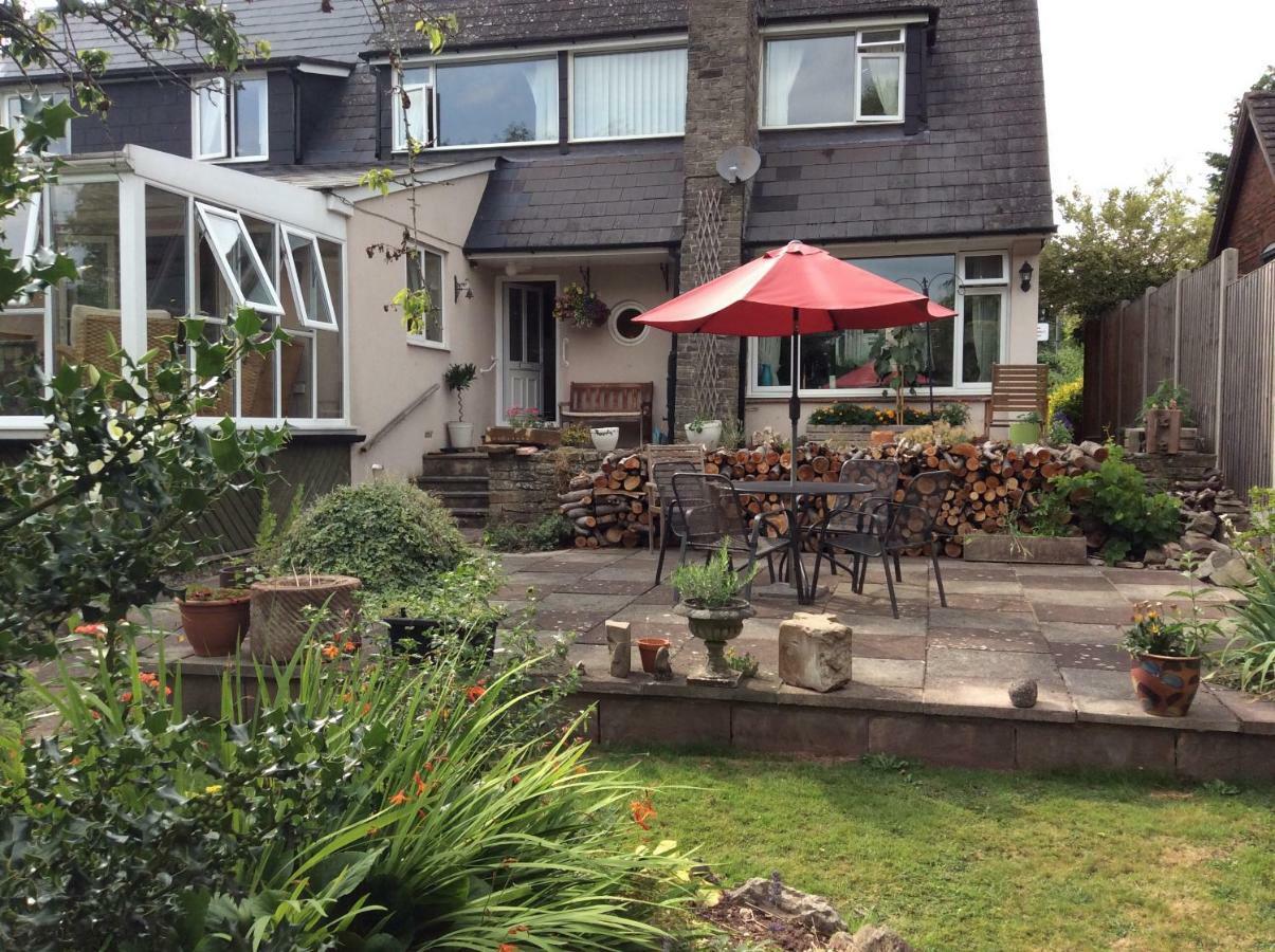 The Firs At Hay-On-Wye B&B 외부 사진