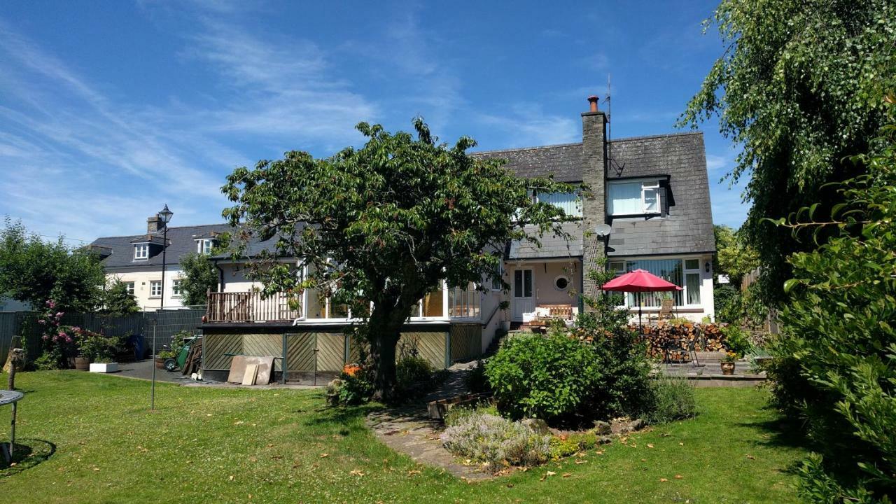The Firs At Hay-On-Wye B&B 외부 사진
